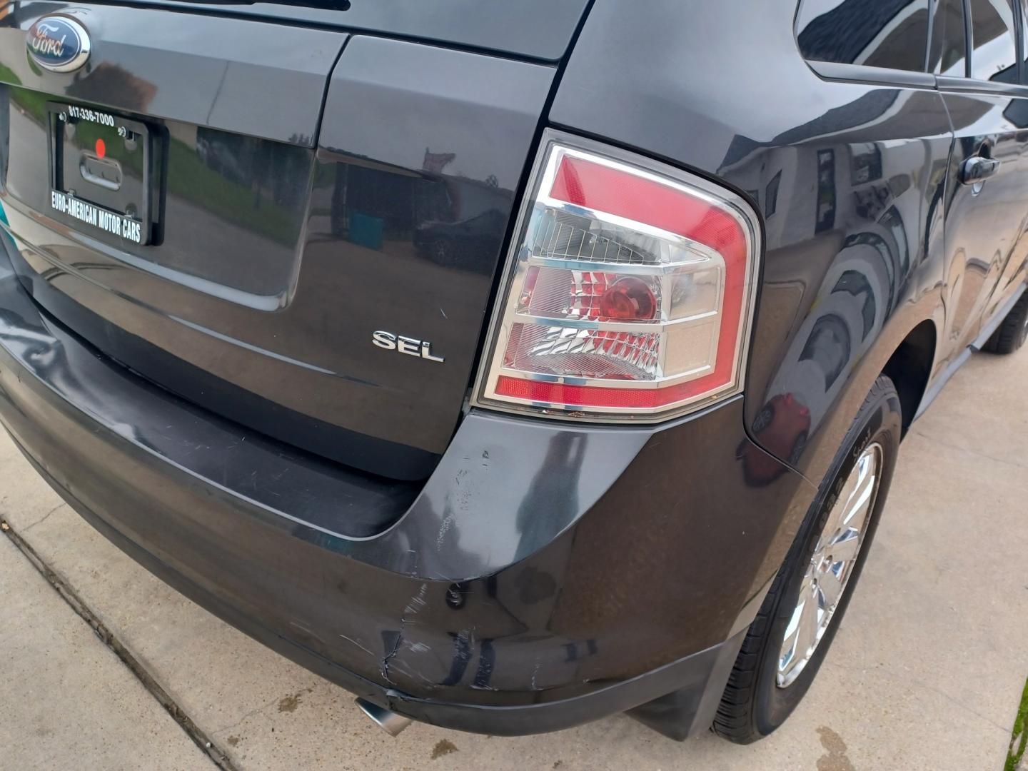 2007 GRAY /BLACK Ford Edge SEL FWD (2FMDK38C47B) with an 3.5L V6 DOHC 24V engine, 6-Speed Automatic Overdrive transmission, located at 2001 E. Lancaster, Ft. Worth, 76103, (817) 336-7000, 32.746181, -97.301018 - Photo#5